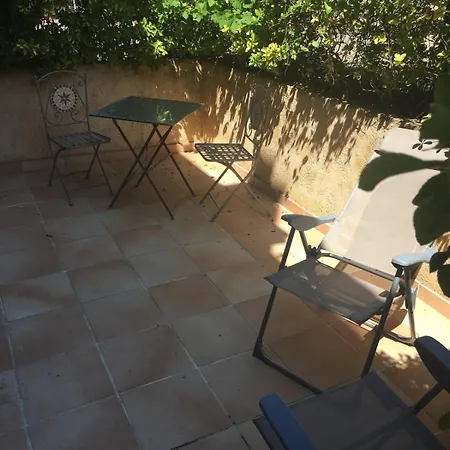Bel Au Calme Apartment *