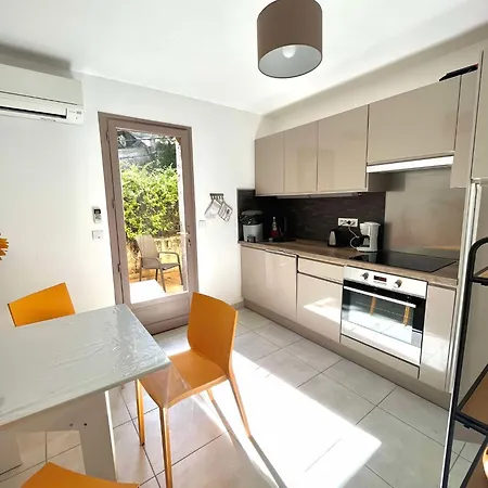 Bel Au Calme Apartment